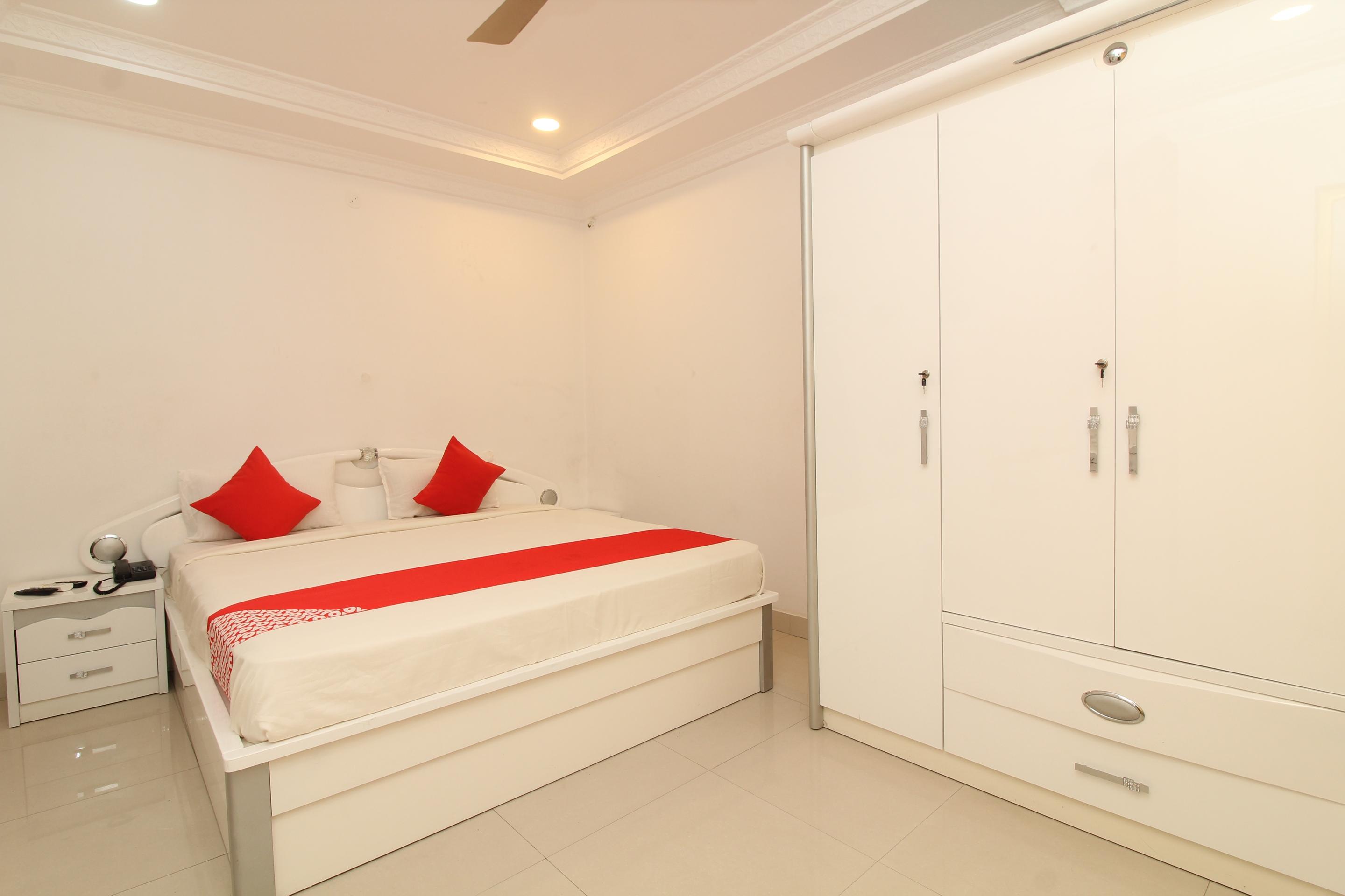 Oyo 37499 Saba Service Apartments Hajdarabad Zewnętrze zdjęcie