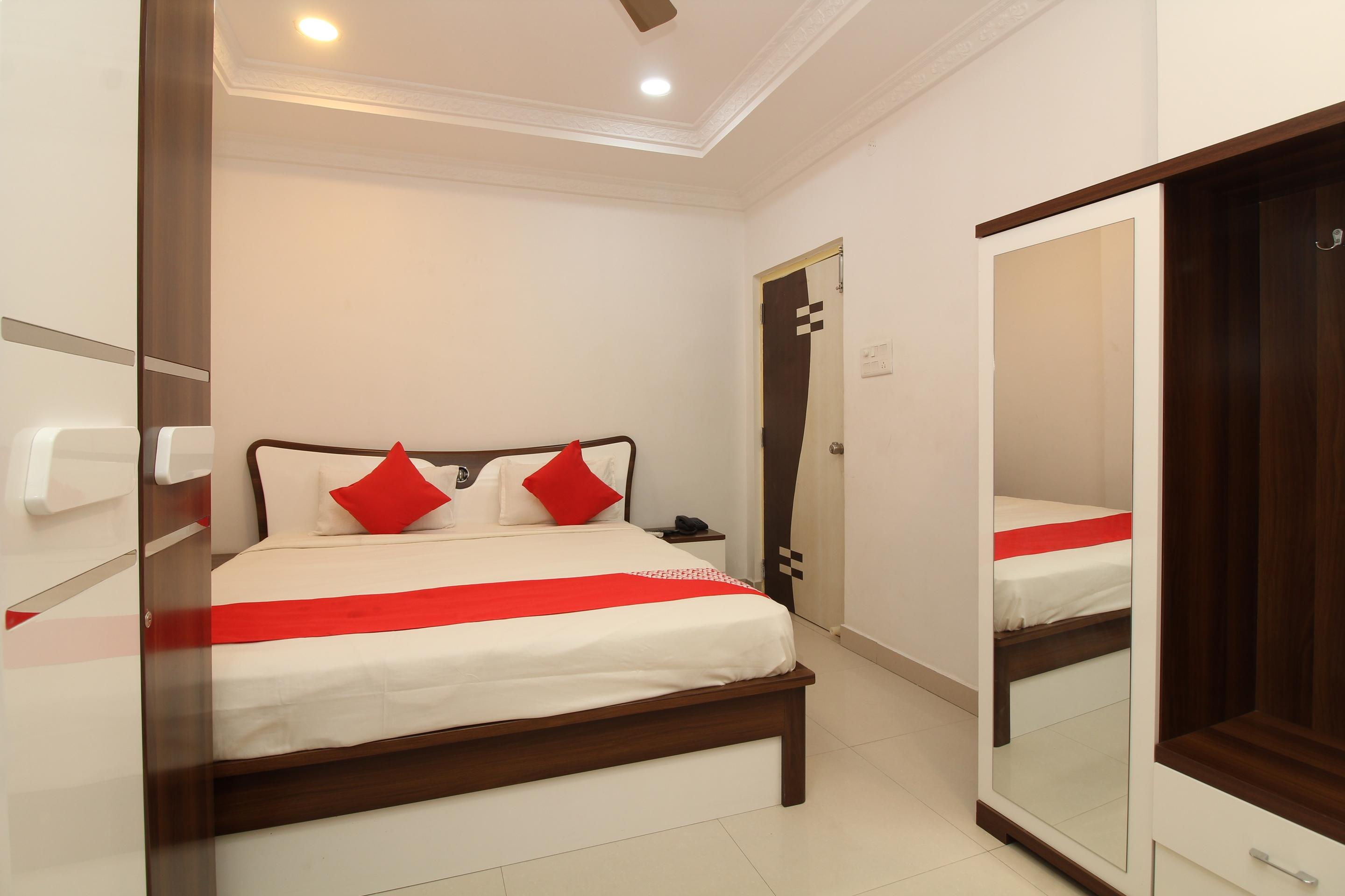 Oyo 37499 Saba Service Apartments Hajdarabad Zewnętrze zdjęcie