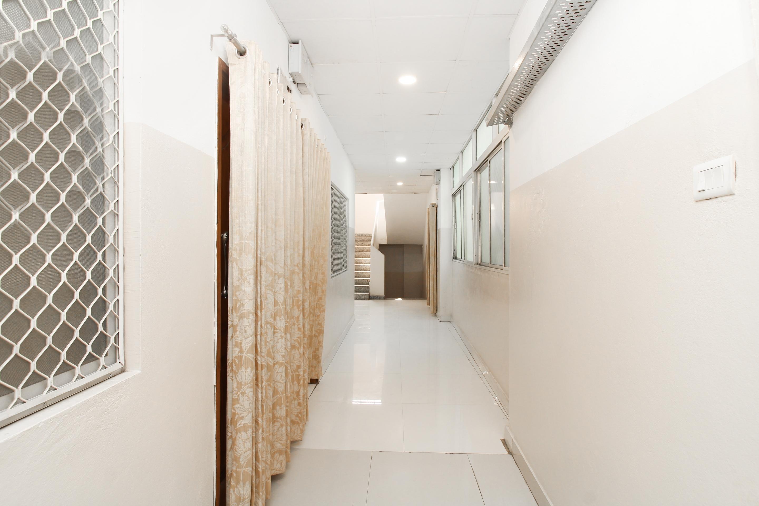 Oyo 37499 Saba Service Apartments Hajdarabad Zewnętrze zdjęcie